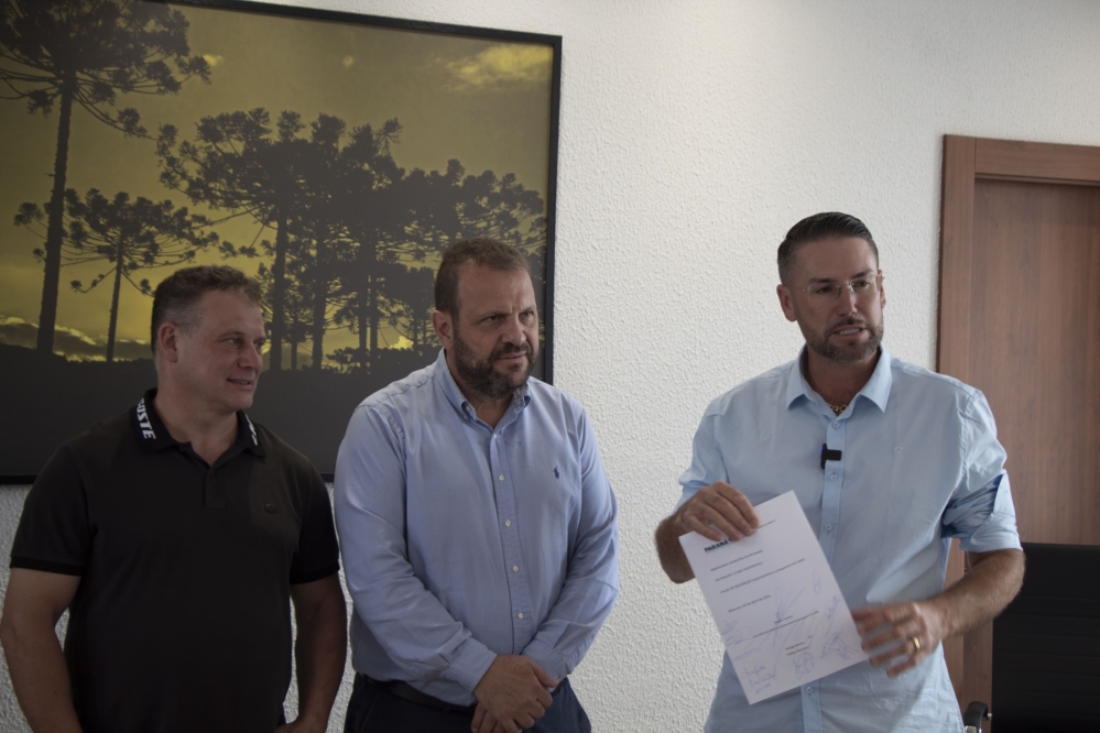 visita-secretario152.jpg