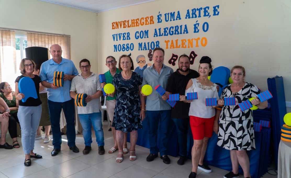 Prefeitura de Bituruna anuncia a retomada das atividades na piscina do Ginásio Paulo Roberto Ge...