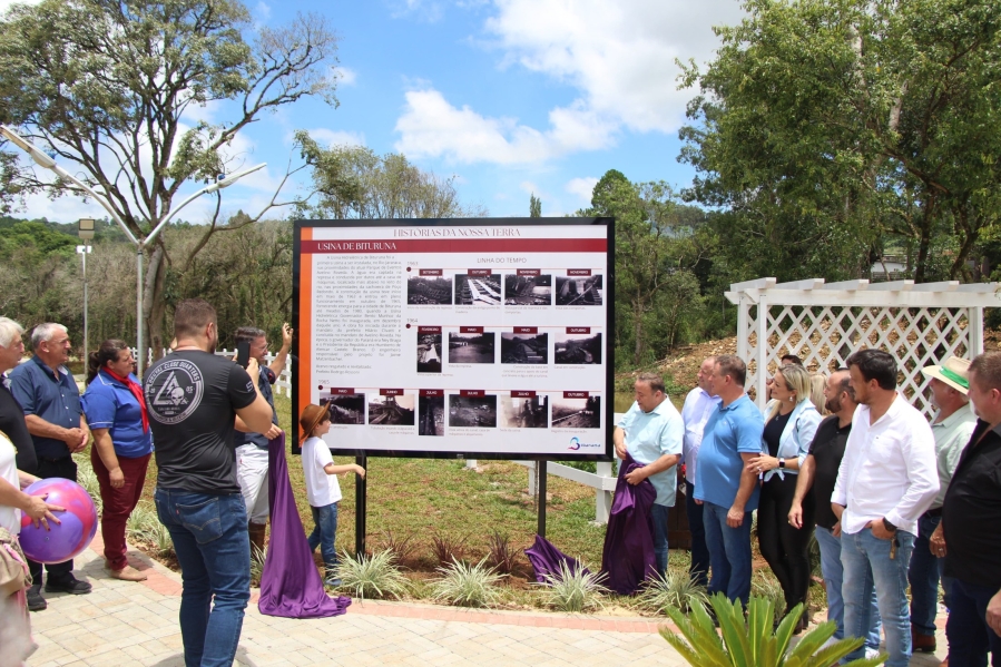 Praça Usina: Bituruna inaugura memorial da primeira usina da cidade 